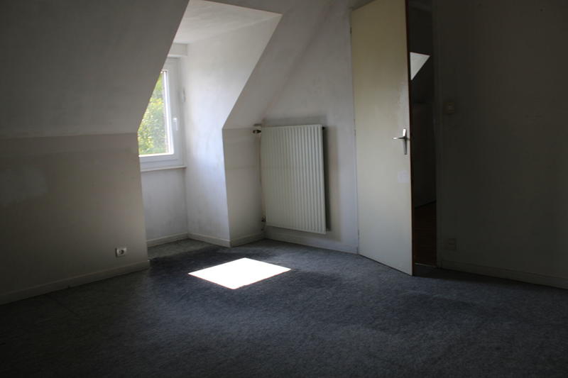 Maison - 150 m² - 8 pièces