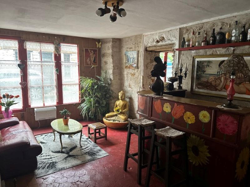 Maison - 200 m² - 6 pièces