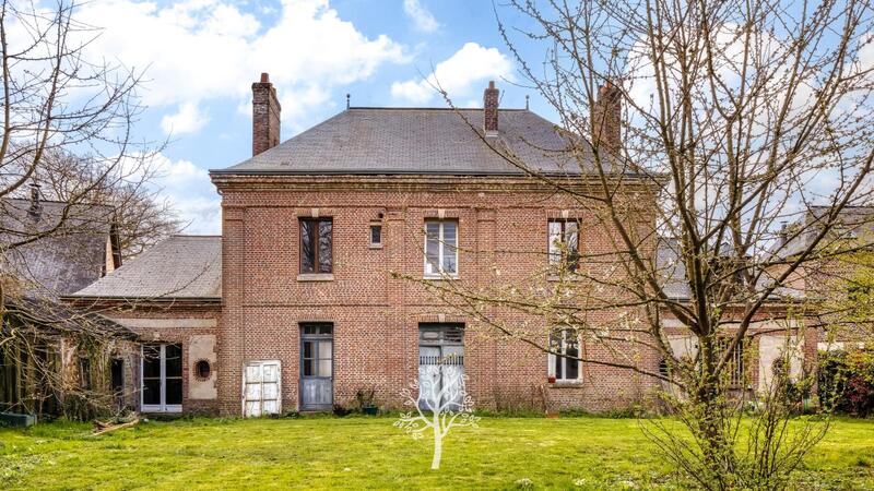 Maison - 210 m² - 5 pièces