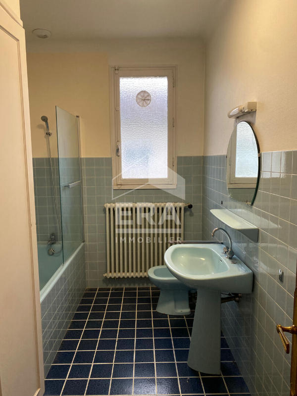 Maison - 189 m² - 7 pièces