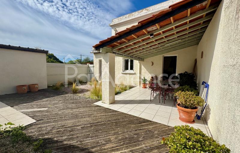 Maison - 111 m² - 6 pièces