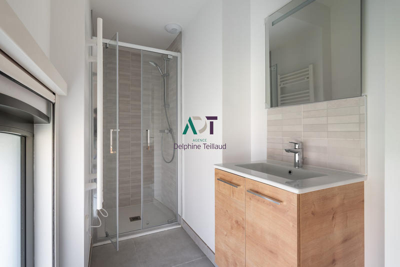 Appartement - 94 m² - 4 pièces