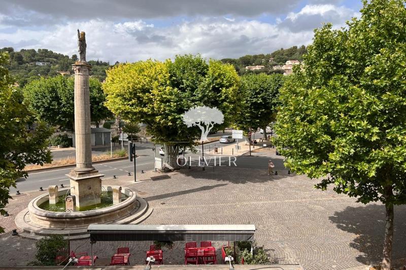 Appartement - 130 m² - 6 pièces