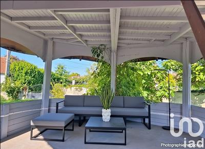 Maison - 170 m² - 5 pièces