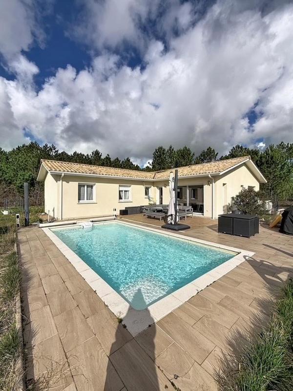 Maison - 135 m² - 5 pièces