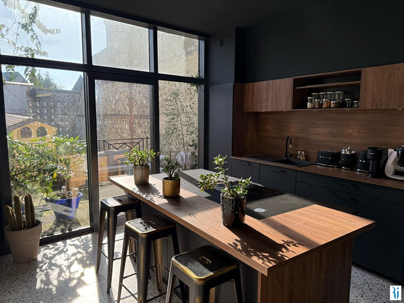 Appartement - 104 m² - 3 pièces