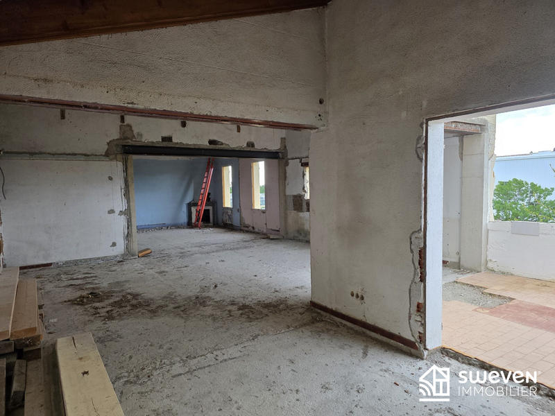 Mas - 250 m² - 2 pièces