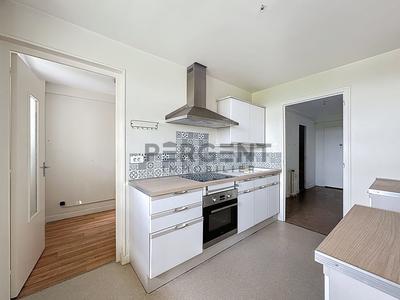 Appartement - 79 m² - 3 pièces