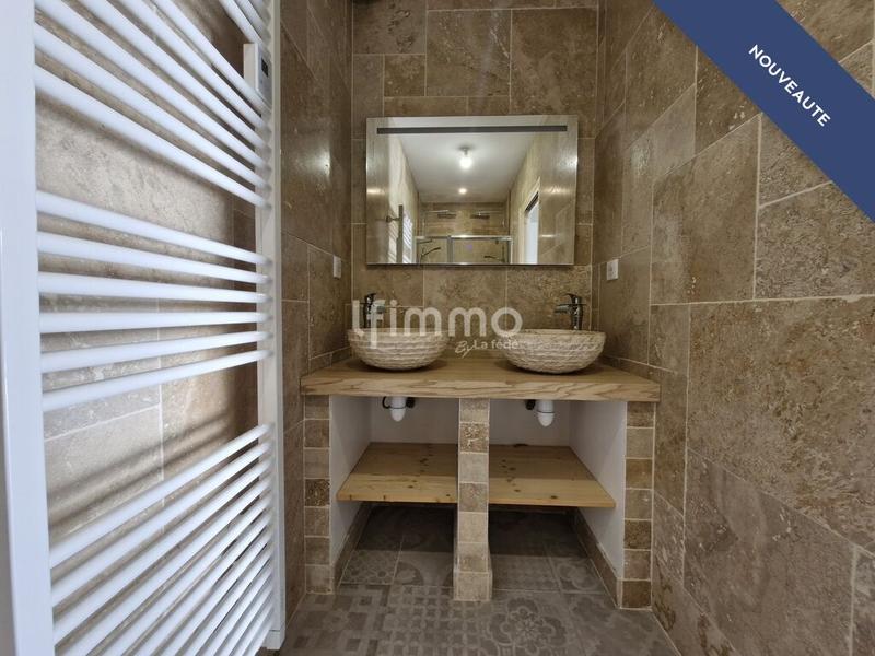 Maison - 200 m² - 7 pièces