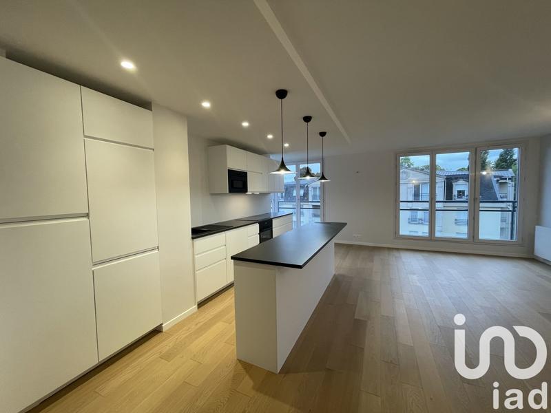 Appartement - 97 m² - 5 pièces