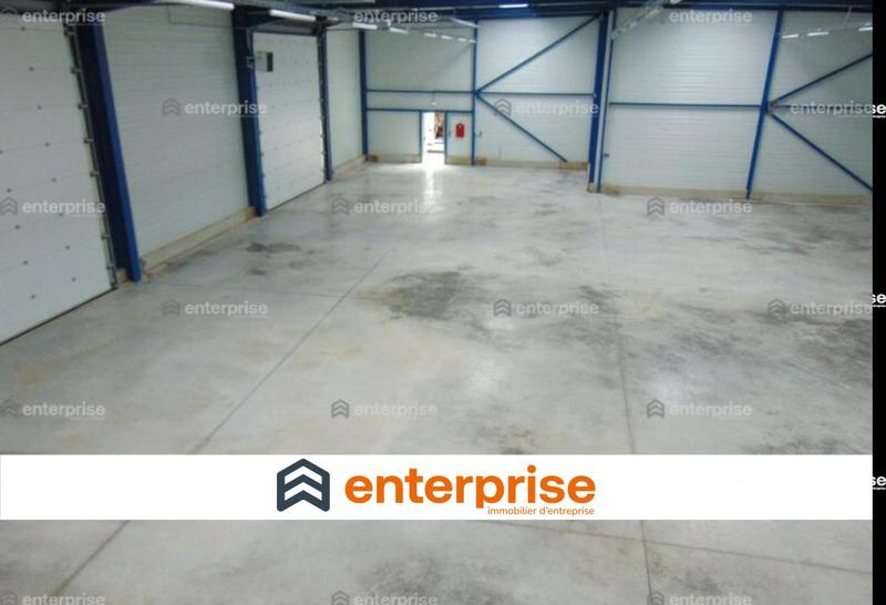 Local d'activité / Entrepôt - 794 m²