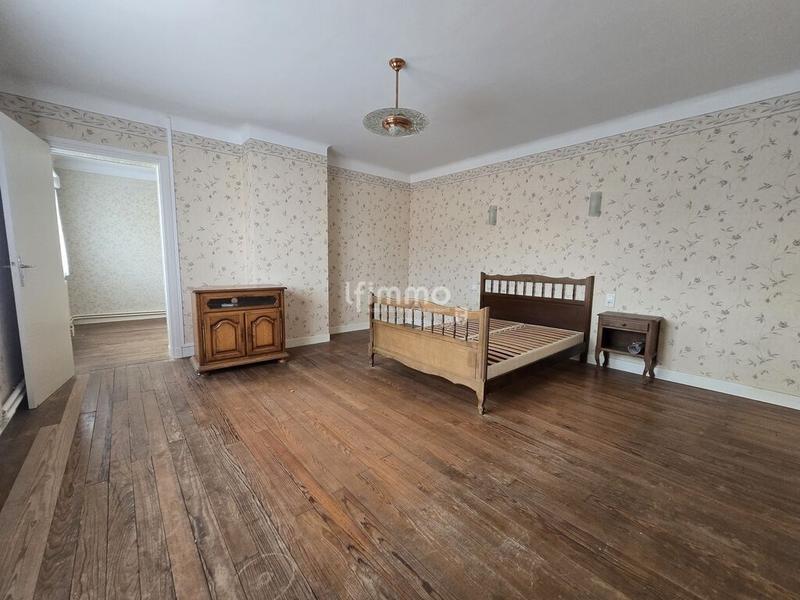 Maison - 120 m² - 4 pièces