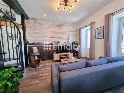 Appartement - 104 m² - 5 pièces