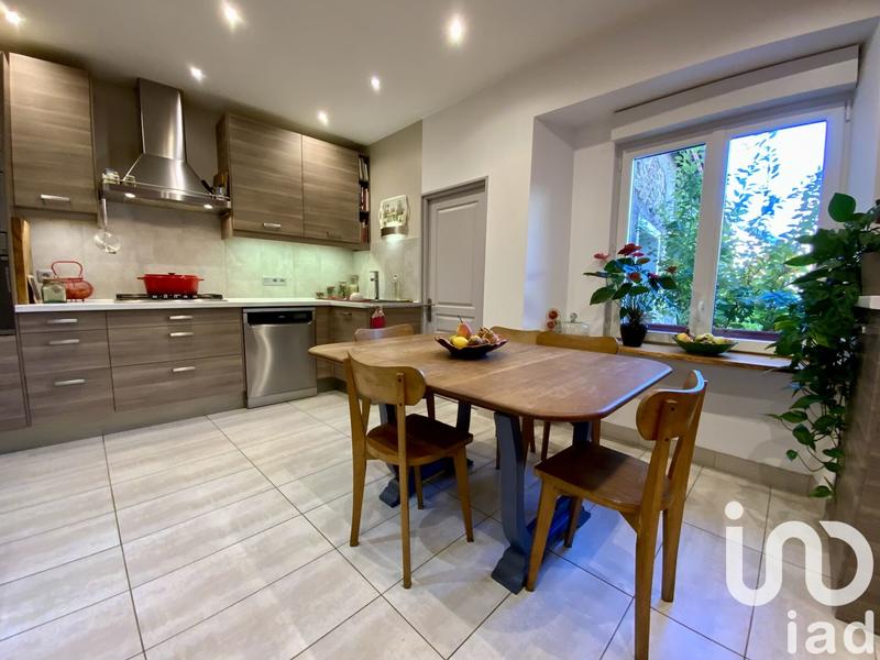 Maison - 134 m² - 6 pièces