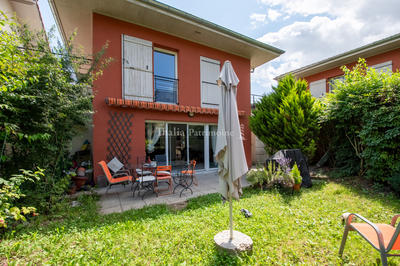 Maison - 96 m² - 4 pièces