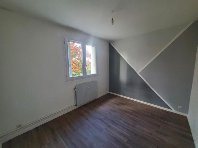 Appartement ancien - 67 m² - 3 pièces