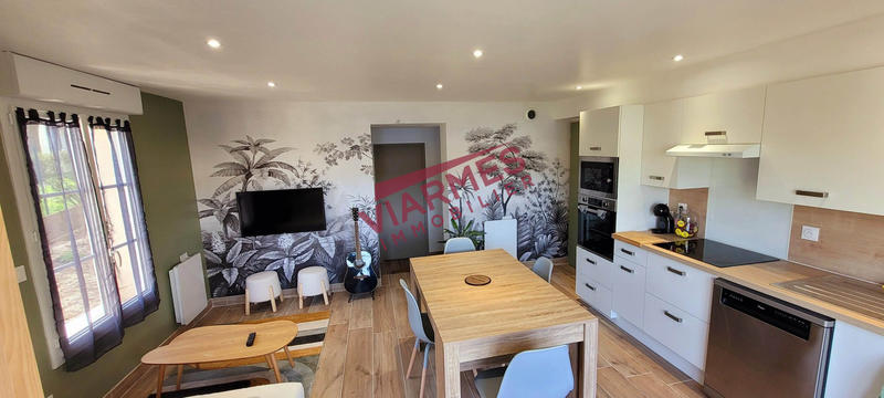 Maison ancienne - 183 m² - 8 pièces