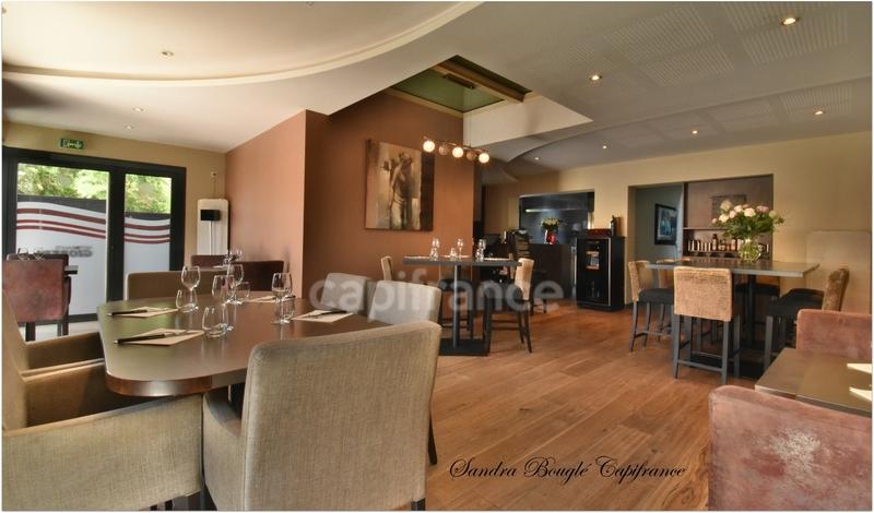 Fonds de commerce - 261 m²