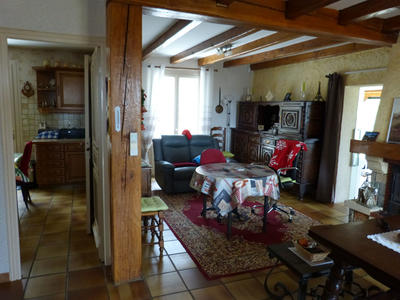 Maison - 145 m² - 7 pièces
