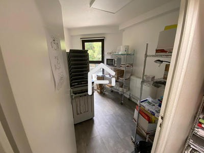 Local commercial - 132 m²