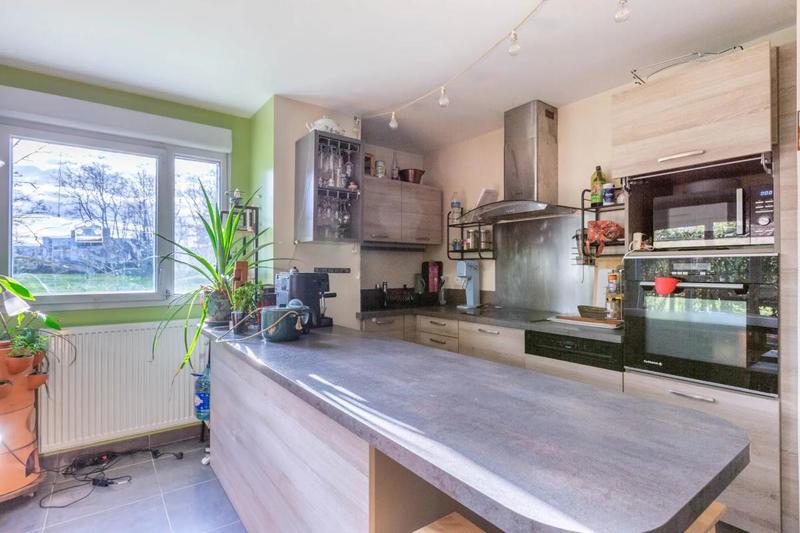 Appartement - 84 m² - 4 pièces