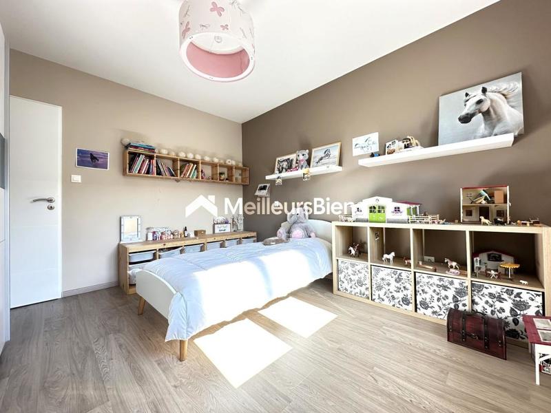 Propriété - 115 m² - 5 pièces
