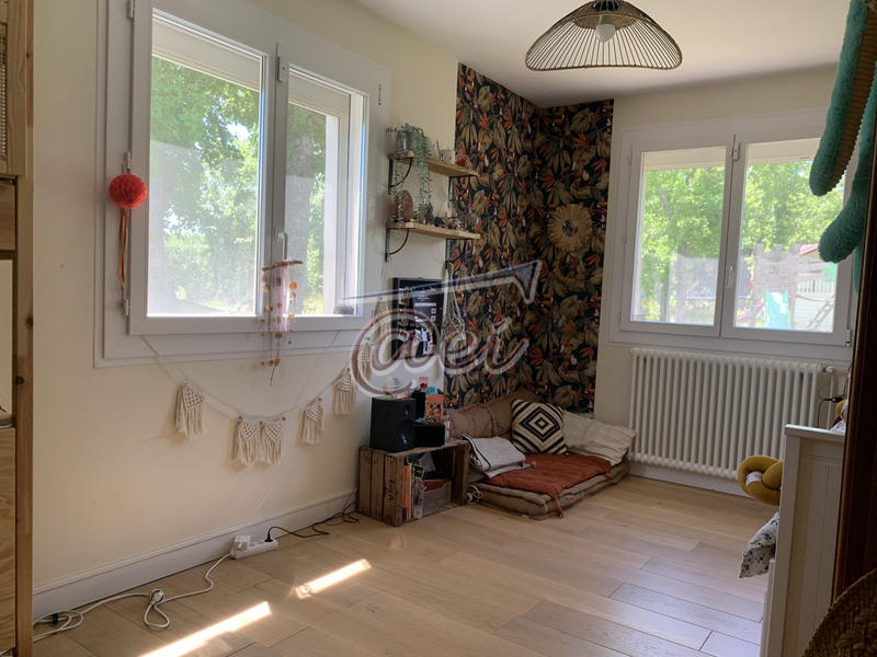 Villa - 190 m² - 6 pièces