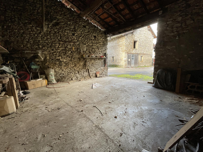 Maison de village - 80 m² - 4 pièces