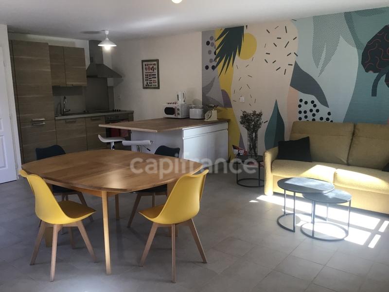 Appartement - 60 m² - 2 pièces