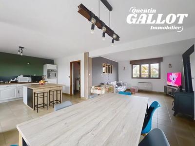 Maison - 147 m² - 4 pièces