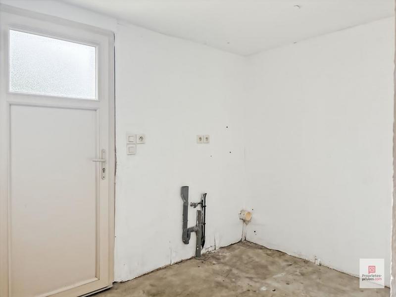 Maison - 80 m² - 5 pièces