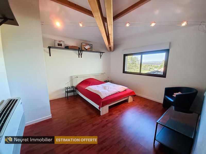 Maison - 308 m² - 10 pièces