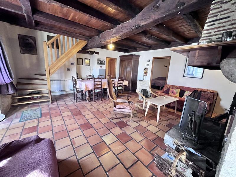 Maison traditionnelle - 200 m² - 9 pièces