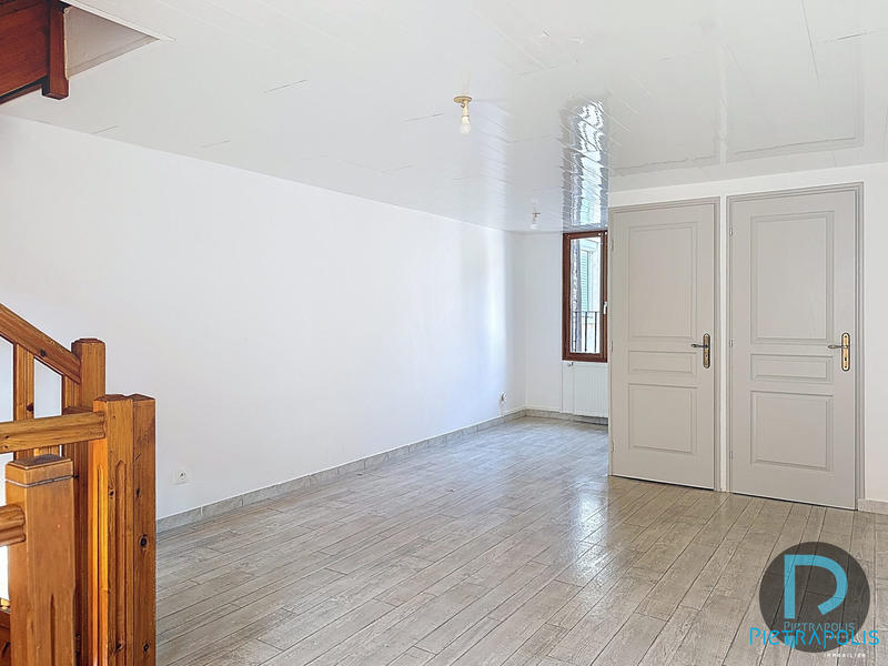 Appartement - 67 m² - 4 pièces