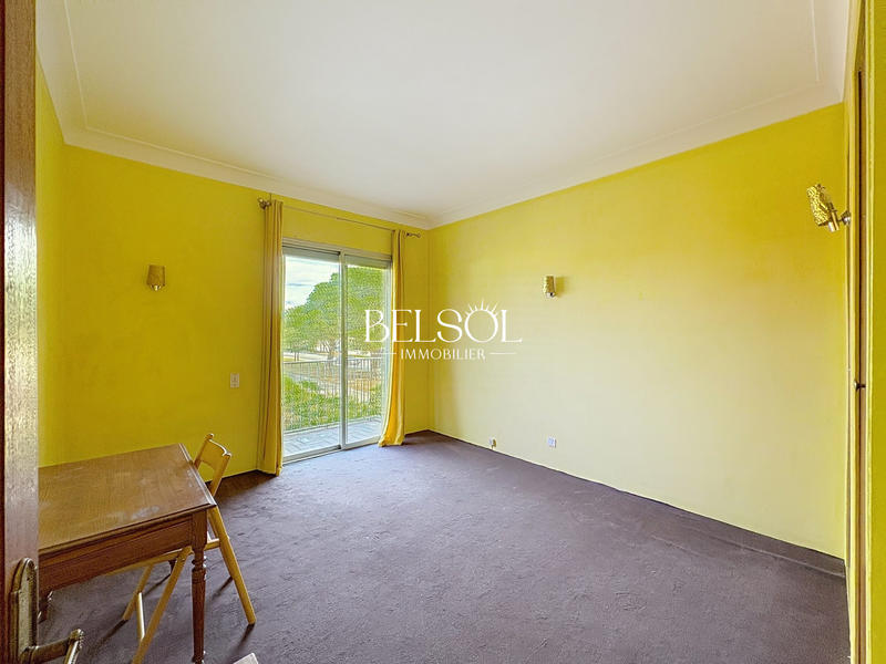 Villa - 220 m² - 7 pièces