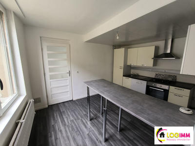 Maison - 86 m² - 4 pièces