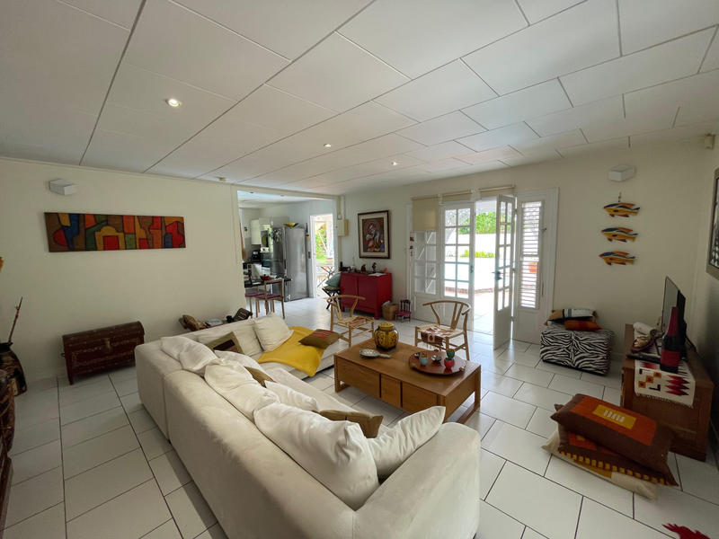 Maison - 285 m² - 5 pièces