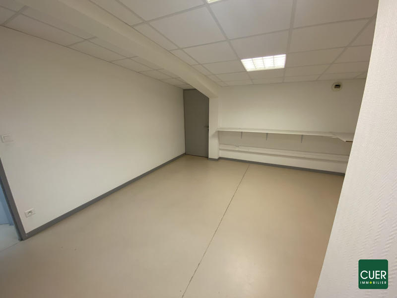 Local commercial - 220 m²