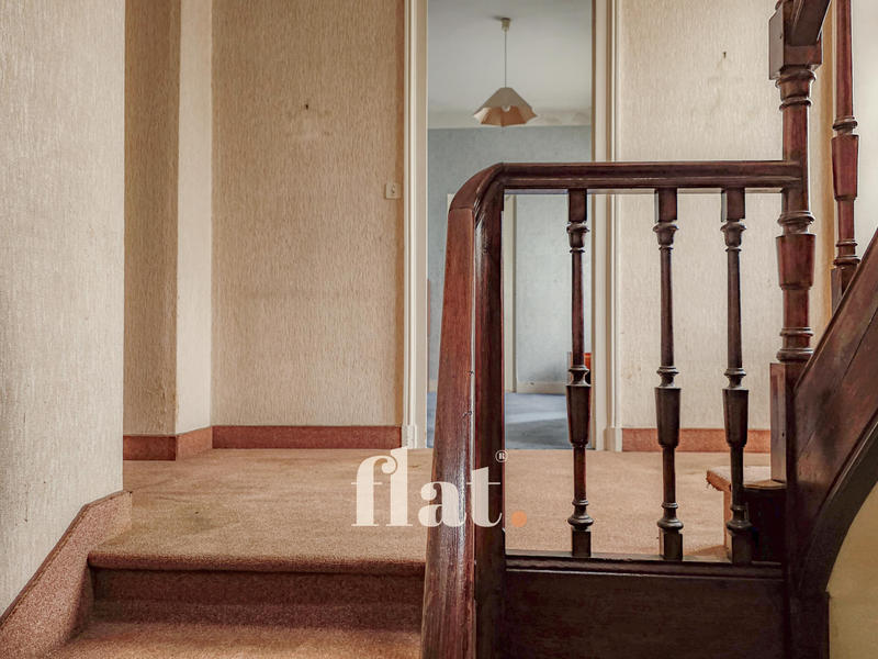 Maison - 151 m² - 5 pièces