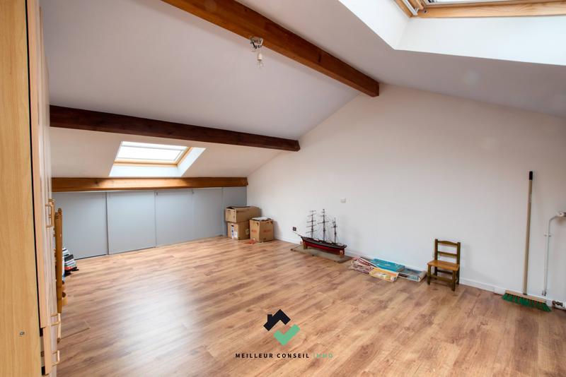 Maison ancienne - 165 m² - 7 pièces