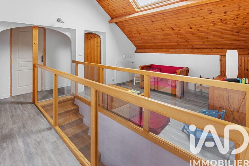 Maison - 152 m² - 7 pièces