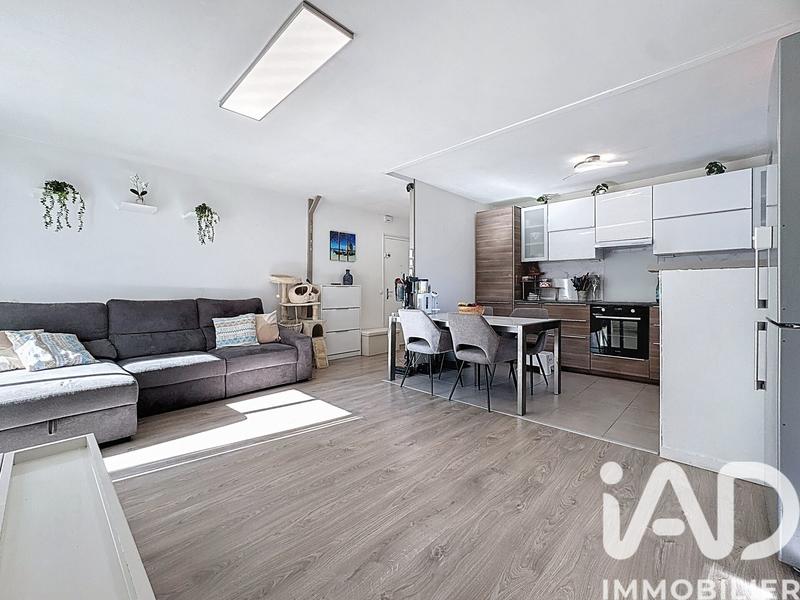 Appartement - 62 m² - 3 pièces