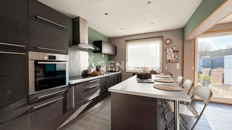 Maison de ville - 92 m² - 4 pièces