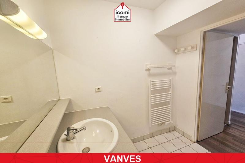 Studio - 30 m² - 1 pièce