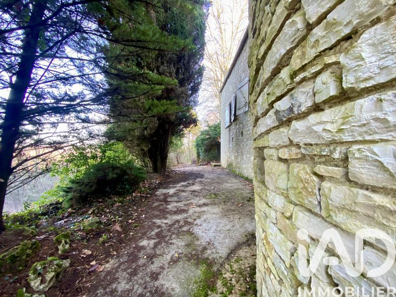 Maison - 138 m² - 2 pièces