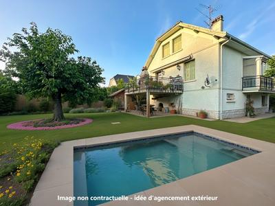 Maison - 130 m² - 5 pièces