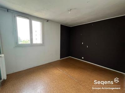 Appartement - 89 m² - 4 pièces