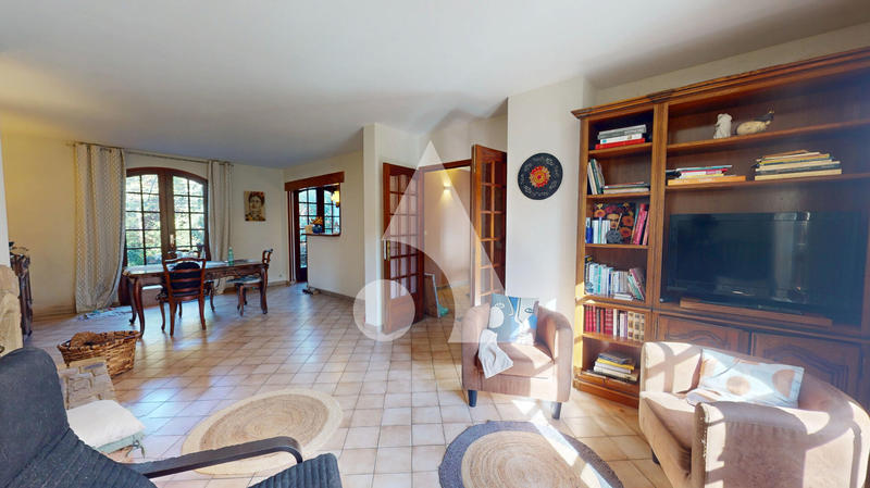 Maison - 103 m² - 7 pièces