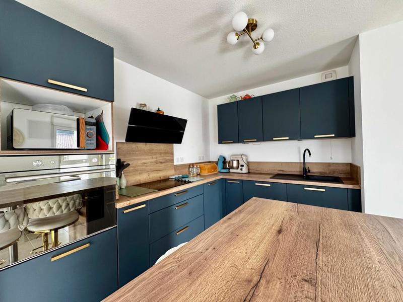 Appartement - 82 m² - 4 pièces