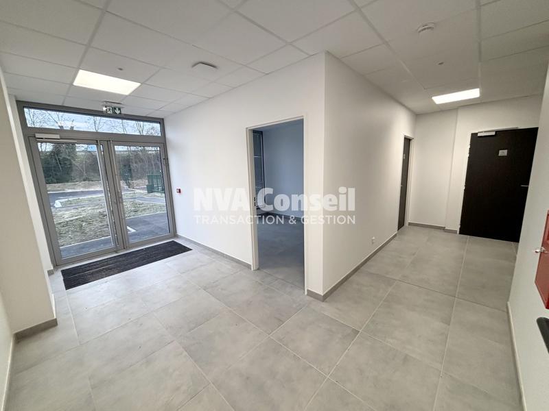 Entrepôt - 3 256 m²